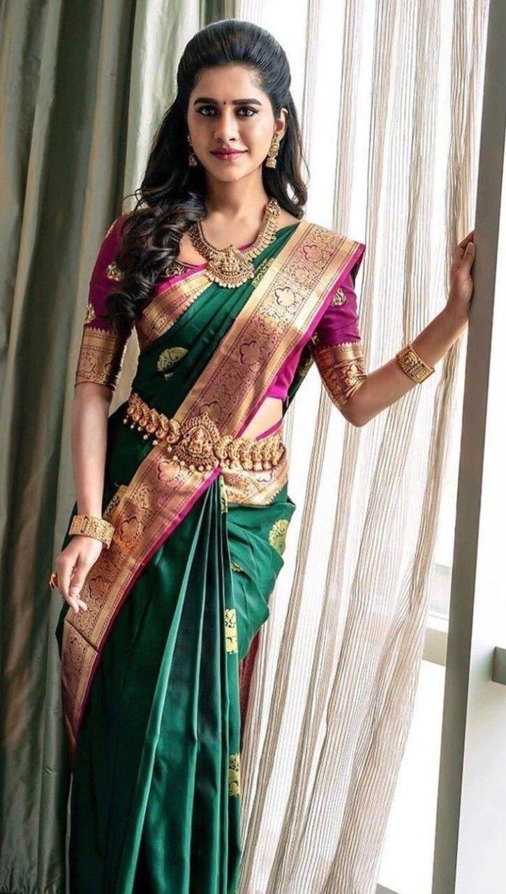 Super extravagant Green Soft Silk Saree With Excellent Blouse Piece - Image 3