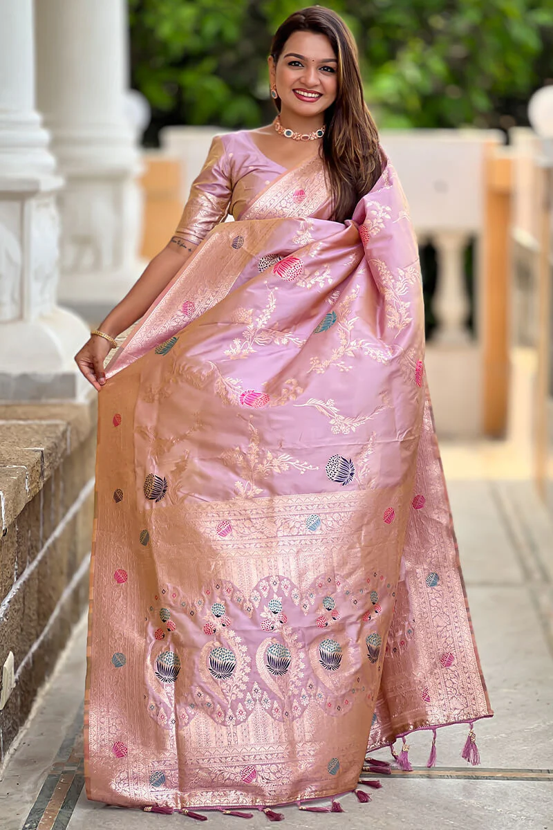 Supernal Lavender Soft Banarasi Silk Saree With Effulgent Blouse Piece - Image 5