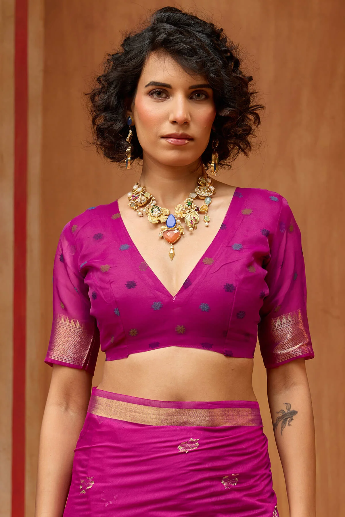 Supernal Magenta Pure Munga Cotton Saree With Conflate Blouse Piece - Image 2