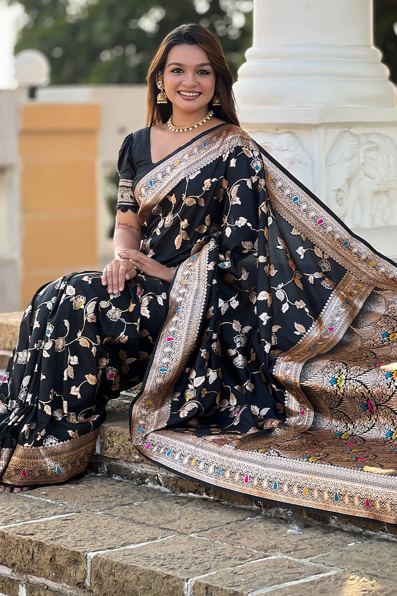 Surreptitious Black Soft Banarasi Silk Saree With Nemesis Blouse Piece - Image 4