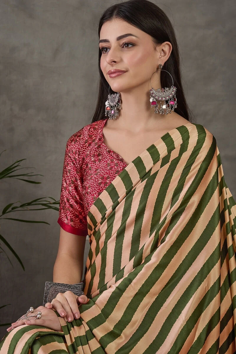 Surreptitious Green Ajrakh Printed Semi Modal Silk Saree With Pleasant Blouse Piece - Image 2