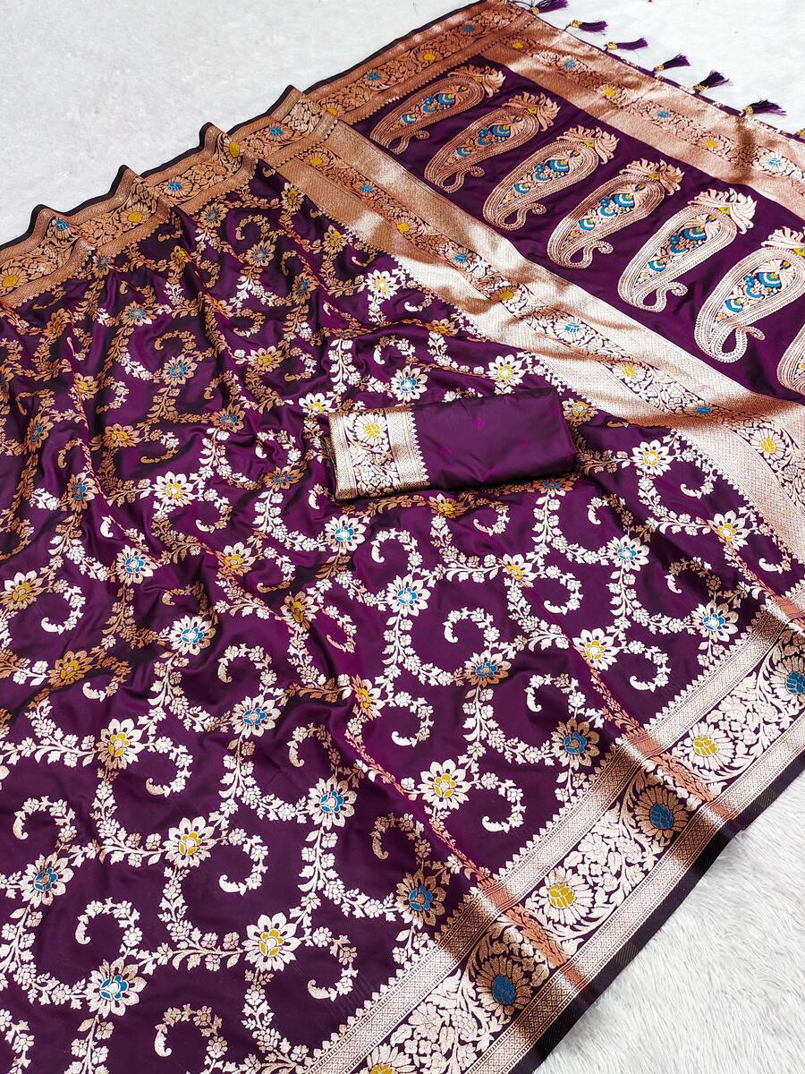 Surreptitious Wine Soft Banarasi Silk Saree With Engaging Blouse Piece - Image 6