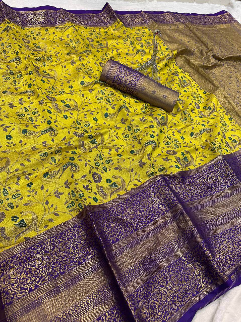Surreptitious Yellow Kanjivaram Silk Saree With Prodigal Blouse Piece - Image 2