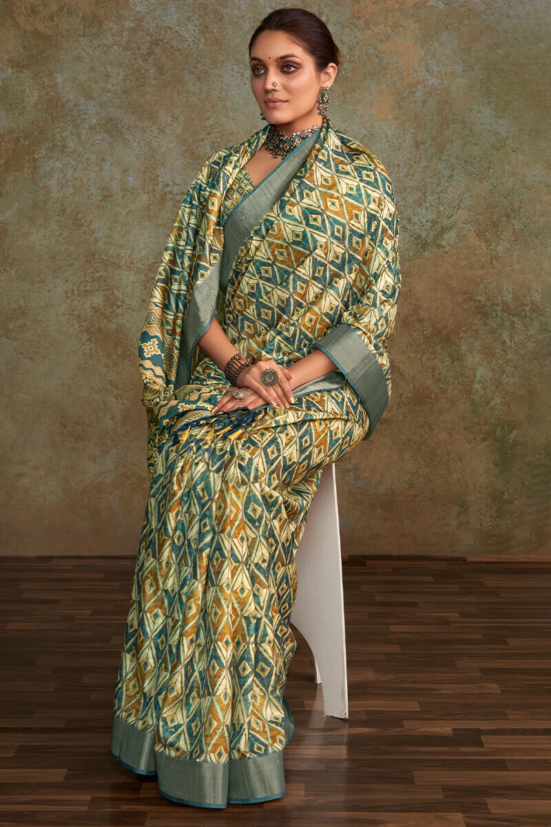Susurrous Green Digital Printed Soft Silk Saree With Devastating Blouse Piece - Image 3