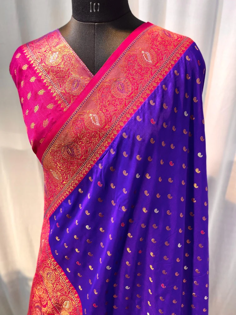 Tempting Royal Blue Soft Banarasi Silk Saree With Prodigal Blouse Piece - Image 2
