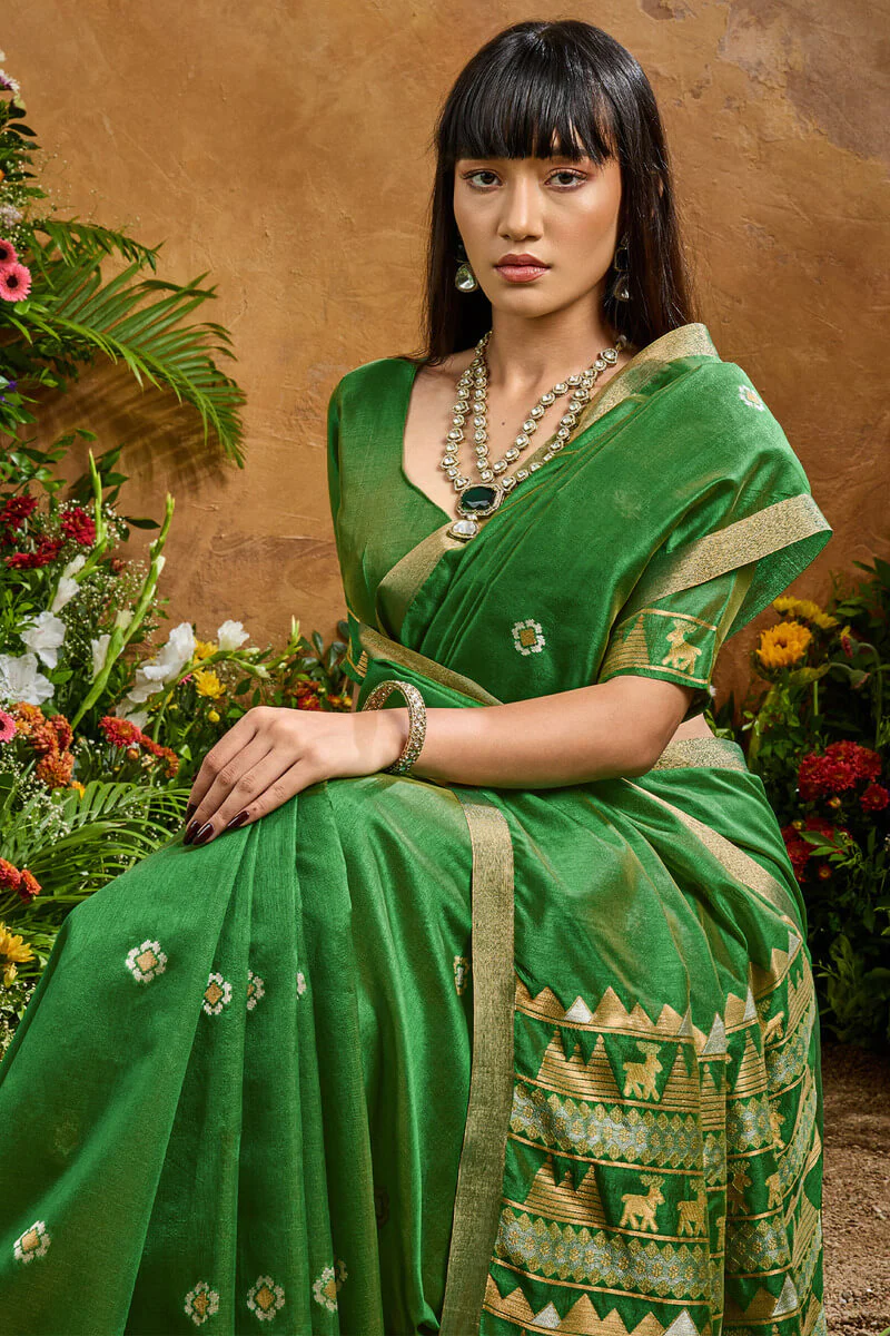 Traditional Green Banarasi Tussar Silk Saree With Glamorous Blouse Piece - Image 2