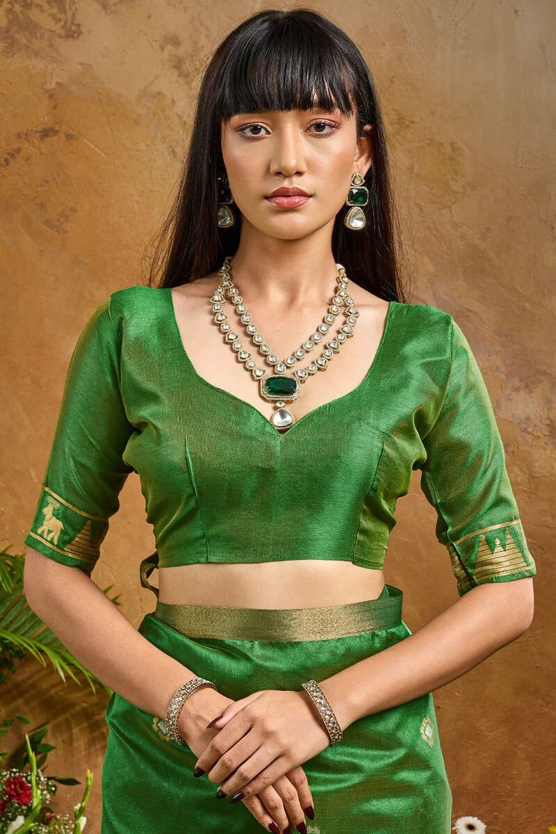 Traditional Green Banarasi Tussar Silk Saree With Glamorous Blouse Piece - Image 4