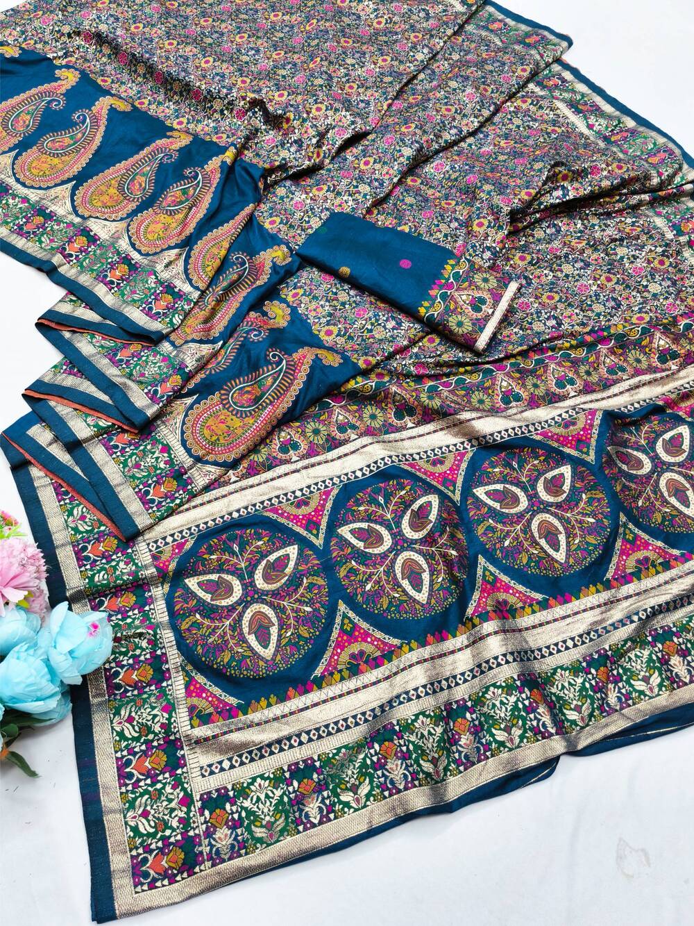 Trendy Blue Nylon Dola Pashmina Saree With Precious Blouse Piece - Image 5