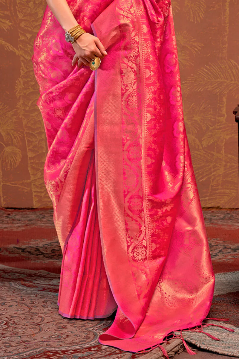 Trendy Dark Pink Kanjivaram Silk Saree With Flattering Blouse Piece - Image 5