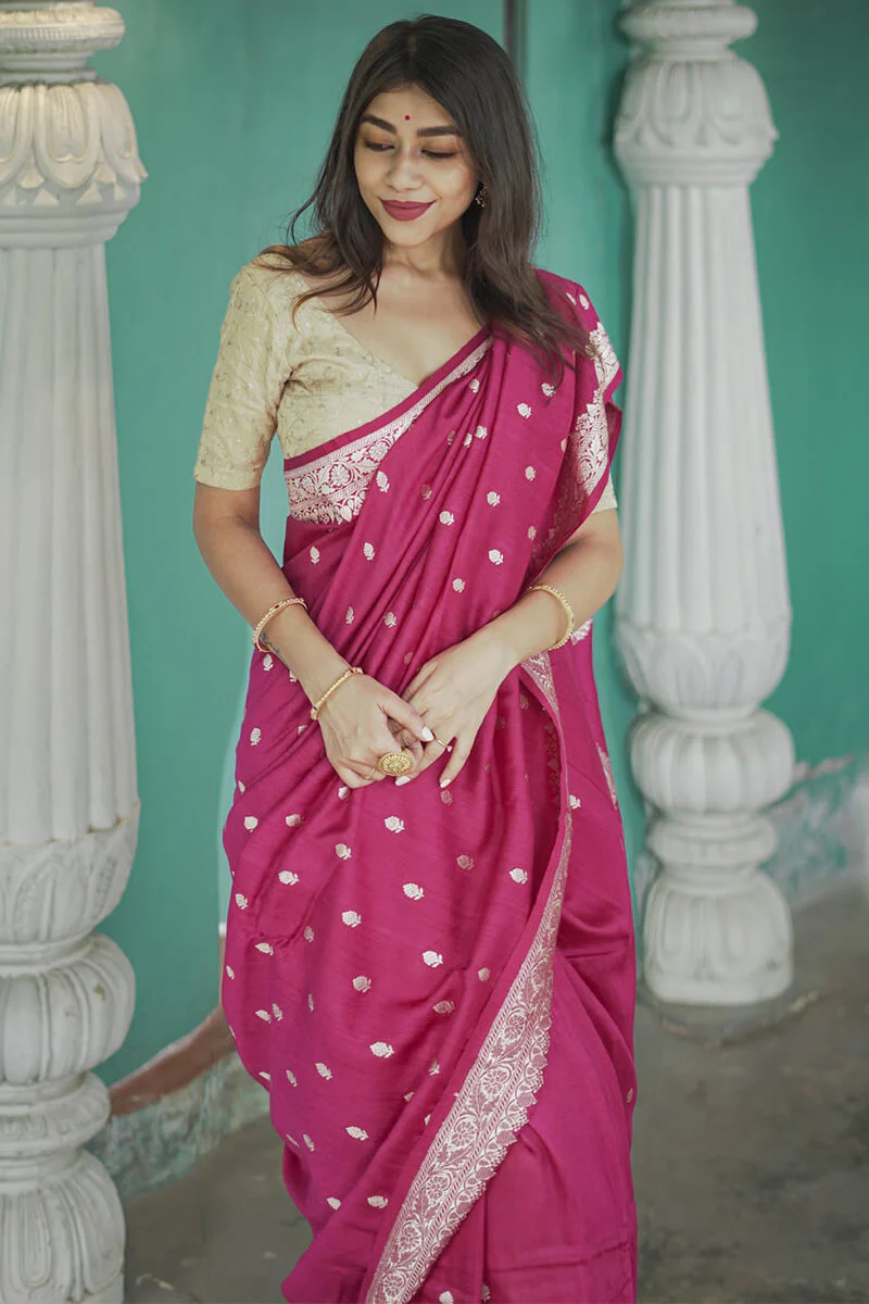 Trendy Dark Pink Linen Silk Saree With Profuse Blouse Piece - Image 6