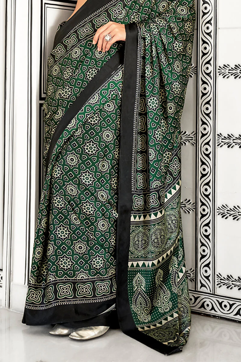 Trendy Green Digital Printed Satin Silk Saree With Stunning Blouse Piece - Image 3