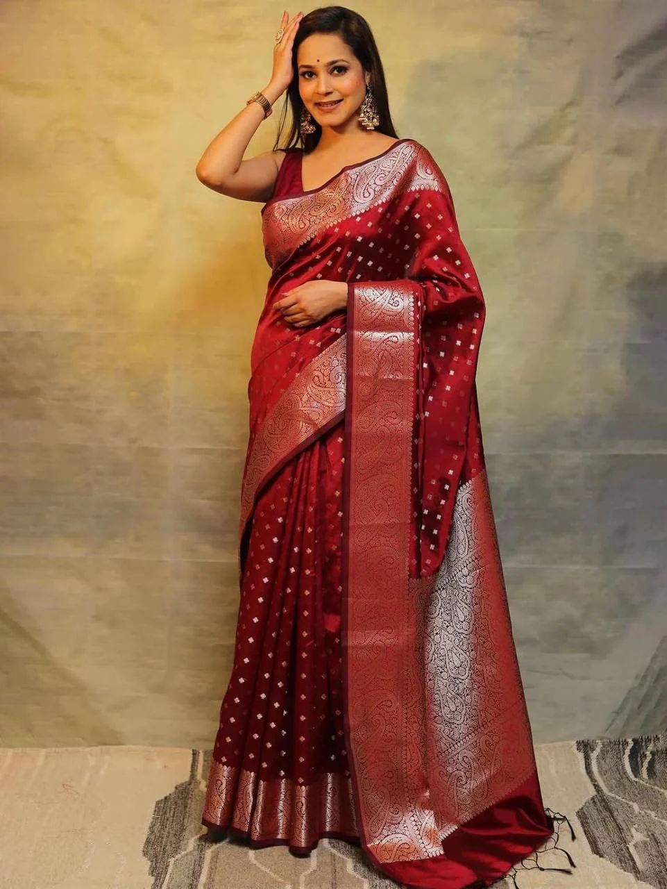 Twirling Maroon Soft Silk Saree With Surpassing Blouse Piece - Image 6