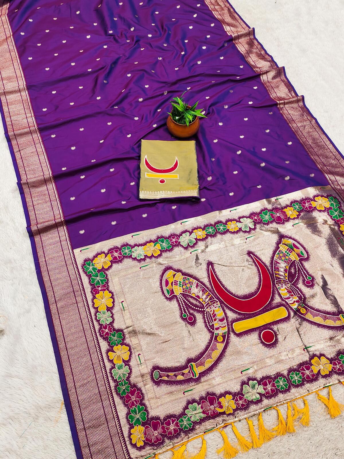 Twirling Purple Paithani Silk Saree With Fairytale Blouse Piece