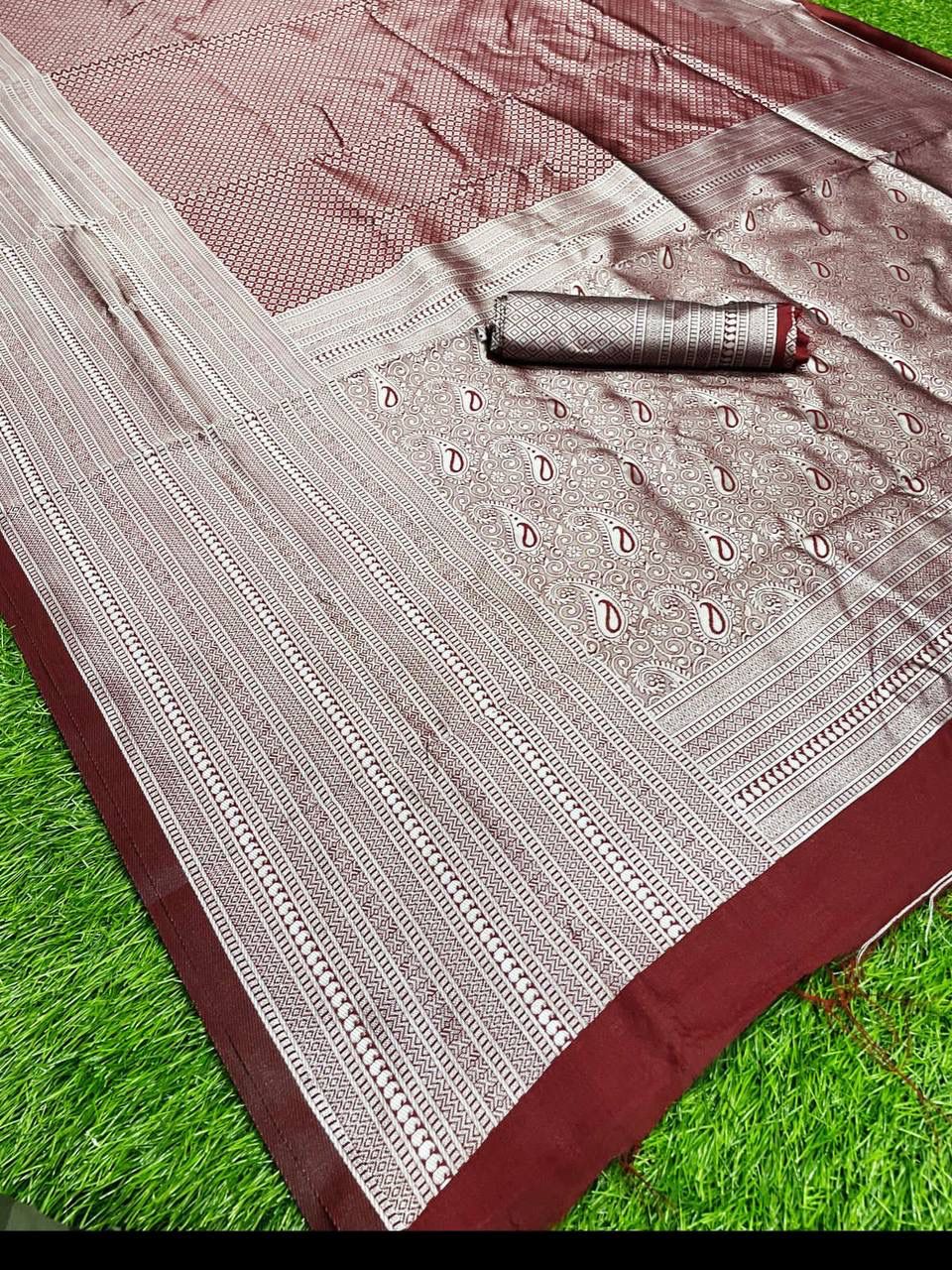 Unequalled Brown Soft Silk Saree with Scintilla Blouse Piece - Image 6