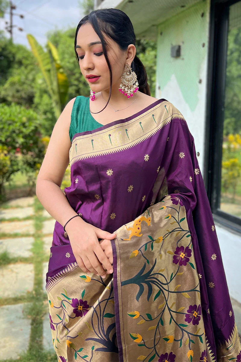 Unequalled Purple Paithani Silk Saree With Quixotic Blouse Piece - Image 2