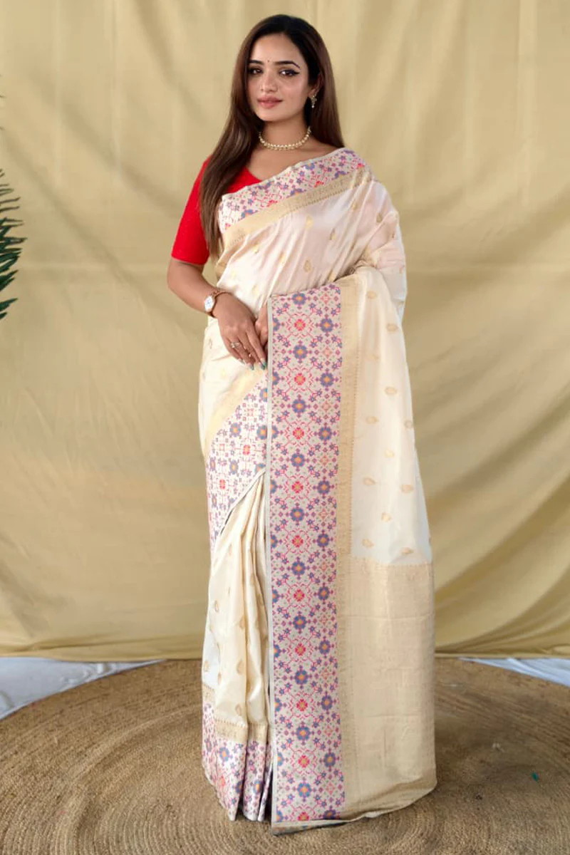 Unique Off White Pure Zari Weaving Banarasi Silk Saree With Girlish Blouse Piece