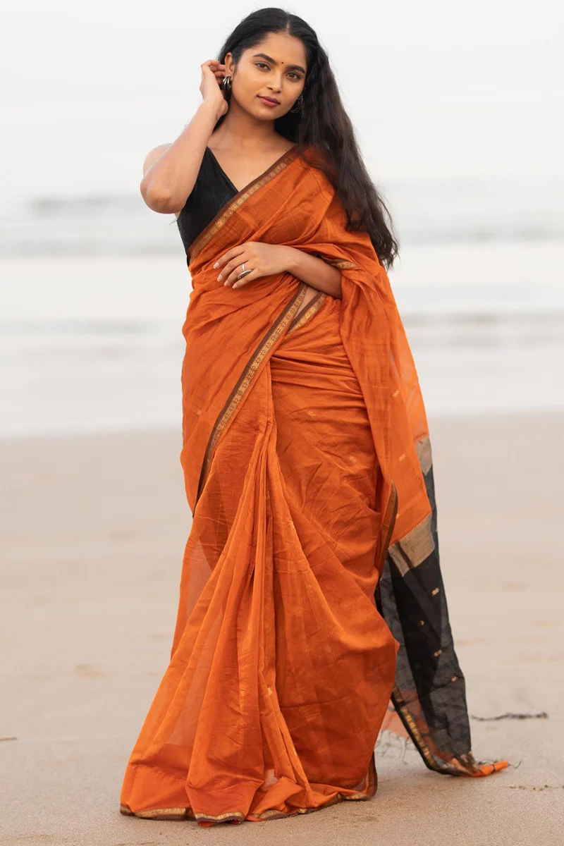 Unique Orange Cotton Silk Saree With Energetic Blouse Piece - Image 5