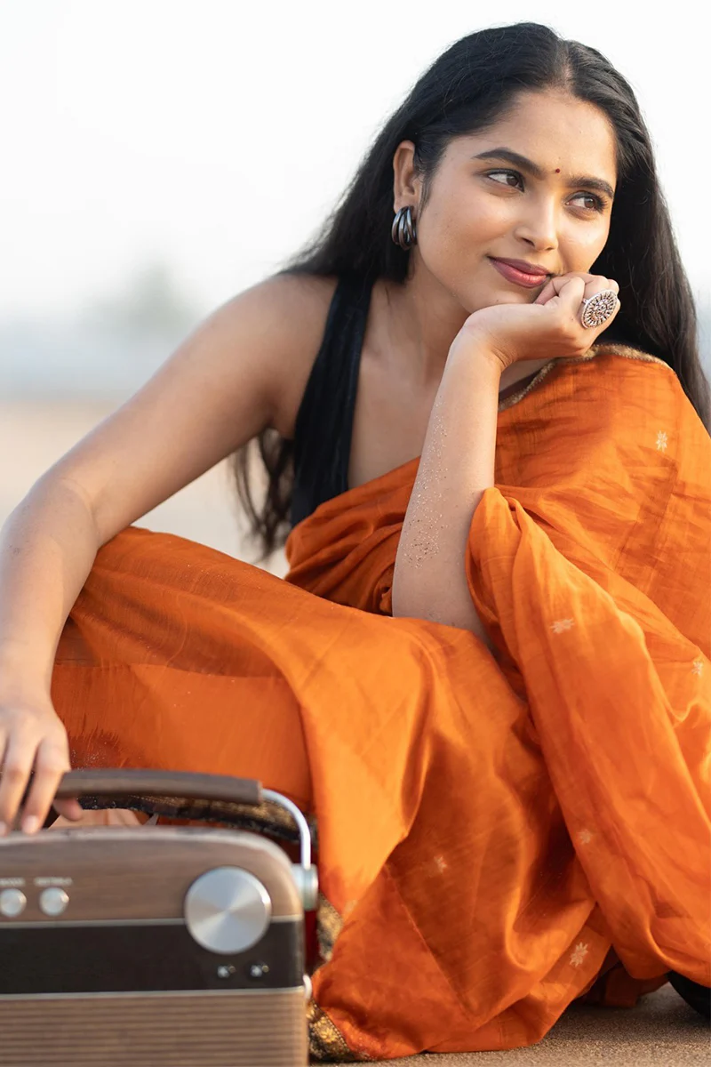 Unique Orange Cotton Silk Saree With Energetic Blouse Piece - Image 6