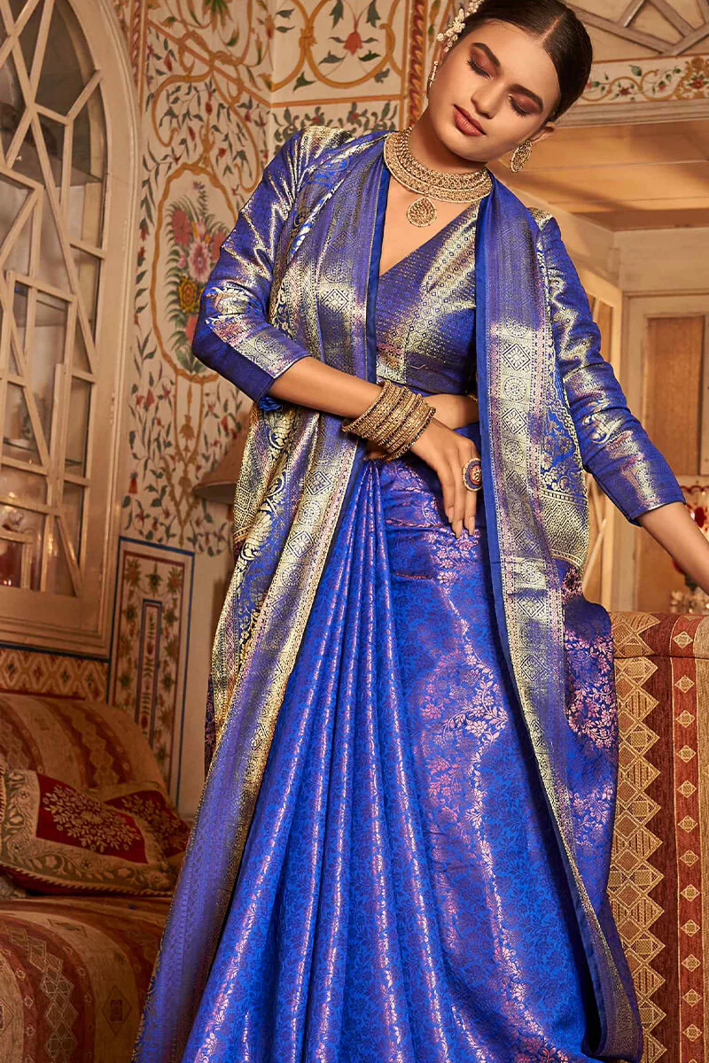 Unique Royal Blue Kanjivaram Silk Saree With Outstanding Blouse Piece - Image 3
