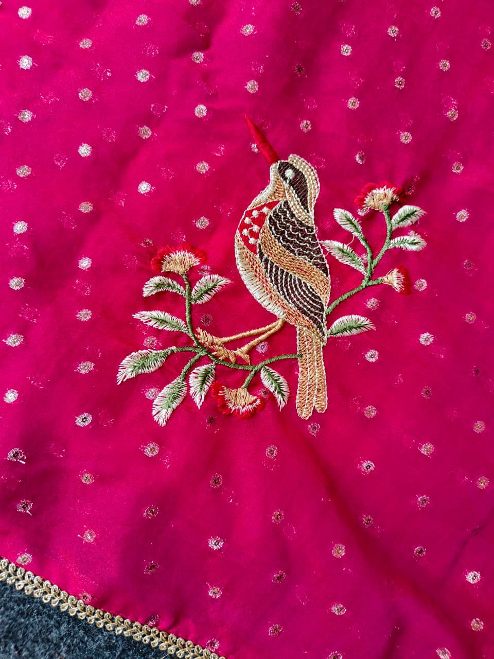 Vestigial Dark Pink Embroidery Work Chiffon Silk Saree With Devastating Blouse Piece - Image 5