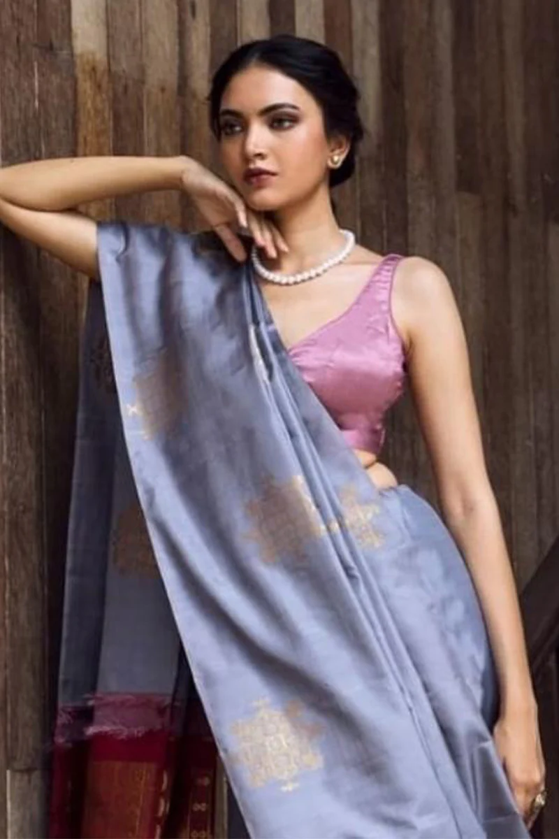 Vestigial Grey Soft Silk Saree With Fugacious Blouse Piece - Image 3