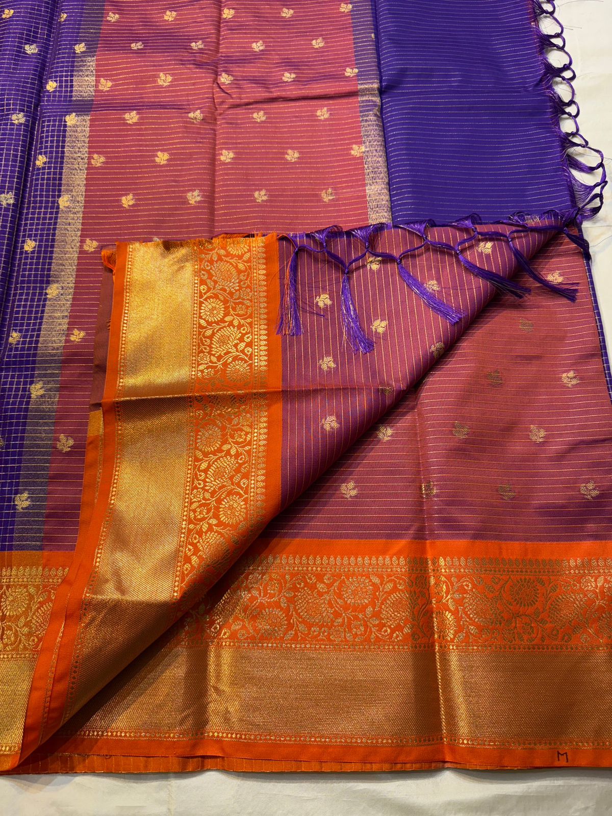 Vestigial Royal Blue Soft Silk Saree With Ebullience Blouse Piece - Image 5