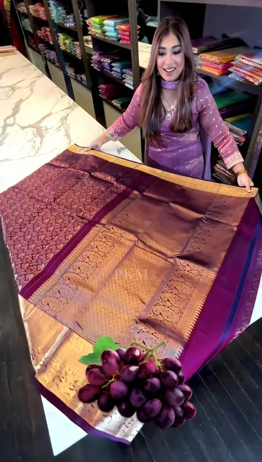 Vibrant Purple Soft Banarasi Silk Saree With Winsome Blouse Piece - Image 3