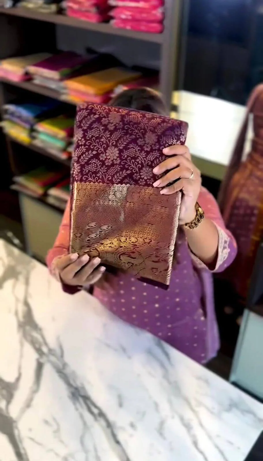 Vibrant Purple Soft Banarasi Silk Saree With Winsome Blouse Piece - Image 5