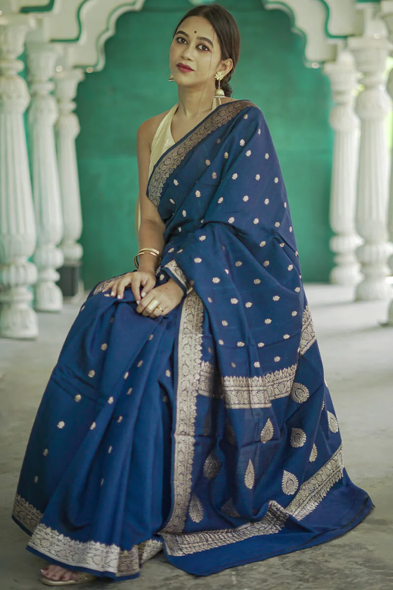 Vivacious Blue Linen Silk Saree With Captivating Blouse Piece - Image 3