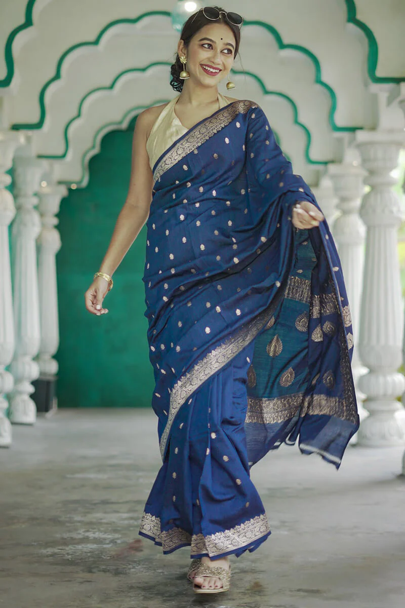 Vivacious Blue Linen Silk Saree With Captivating Blouse Piece - Image 7