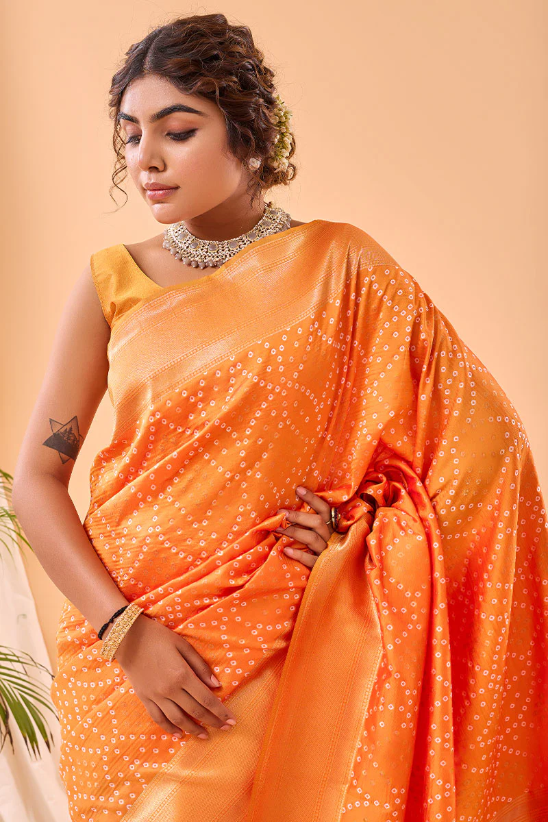 Winsome Orange Paithani Silk Saree With Staring Blouse Piece - Image 2