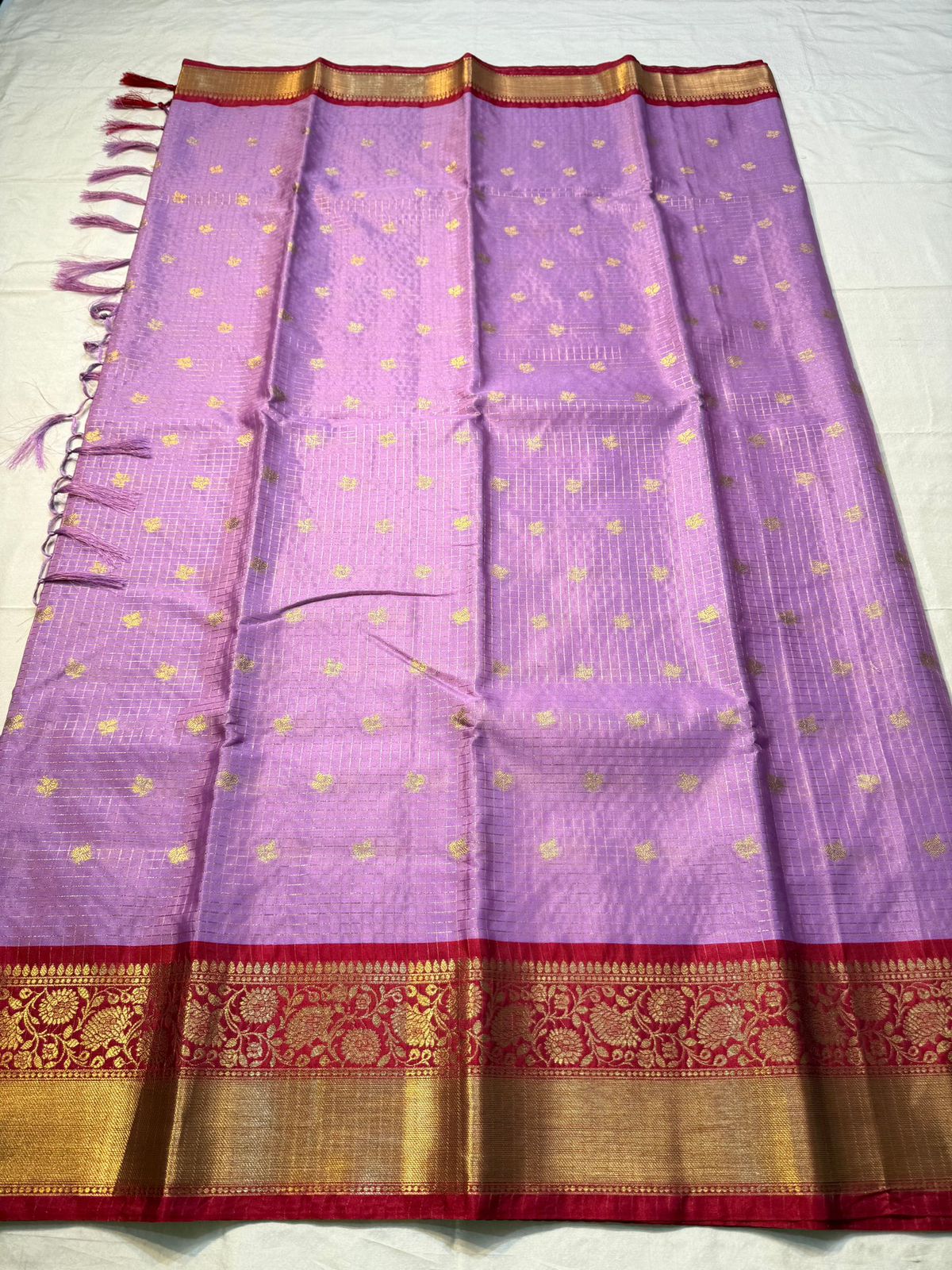 Woebegone Lavender Soft Silk Saree With Mellifluous Blouse Piece - Image 3