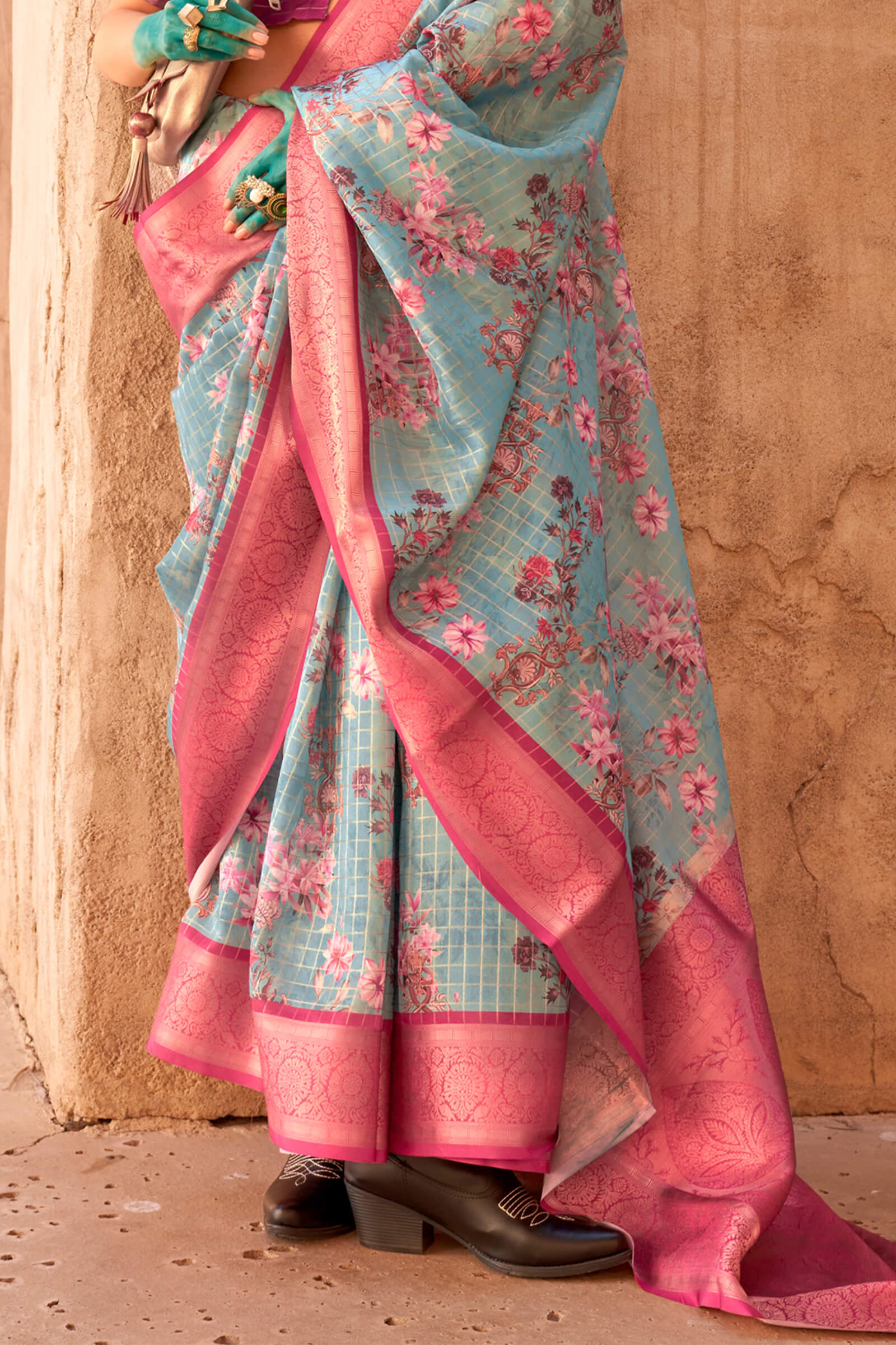 Woebegone Turquoise Digital Printed Cotton Silk Saree With Murmurous Blouse Piece - Image 4