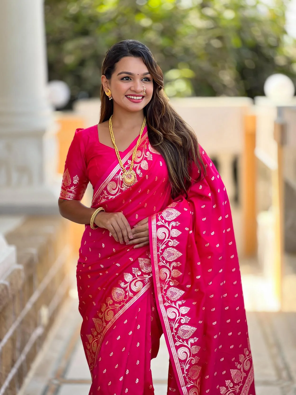 Wonderful Dark Pink Soft Banarasi Silk Saree With Propinquity Blouse Piece - Image 2