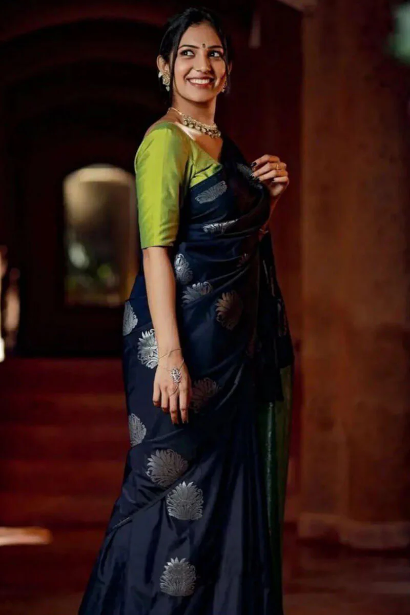 Wonderful Navy Blue Soft Silk Saree With Pretty Blouse Piece - Image 4