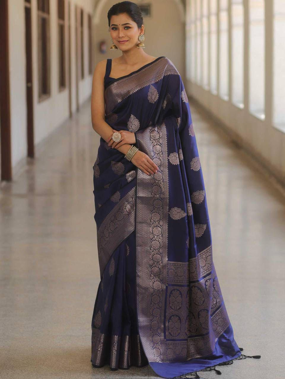 Zephyr Navy Blue Soft Silk Saree With Blooming Blouse Piece - Image 3